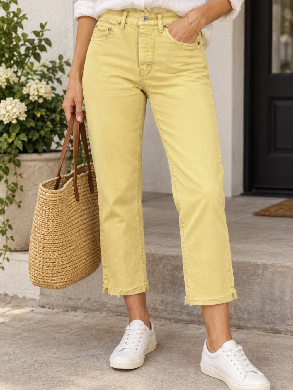 Levi's 501 Yellow Crop Jeans 29